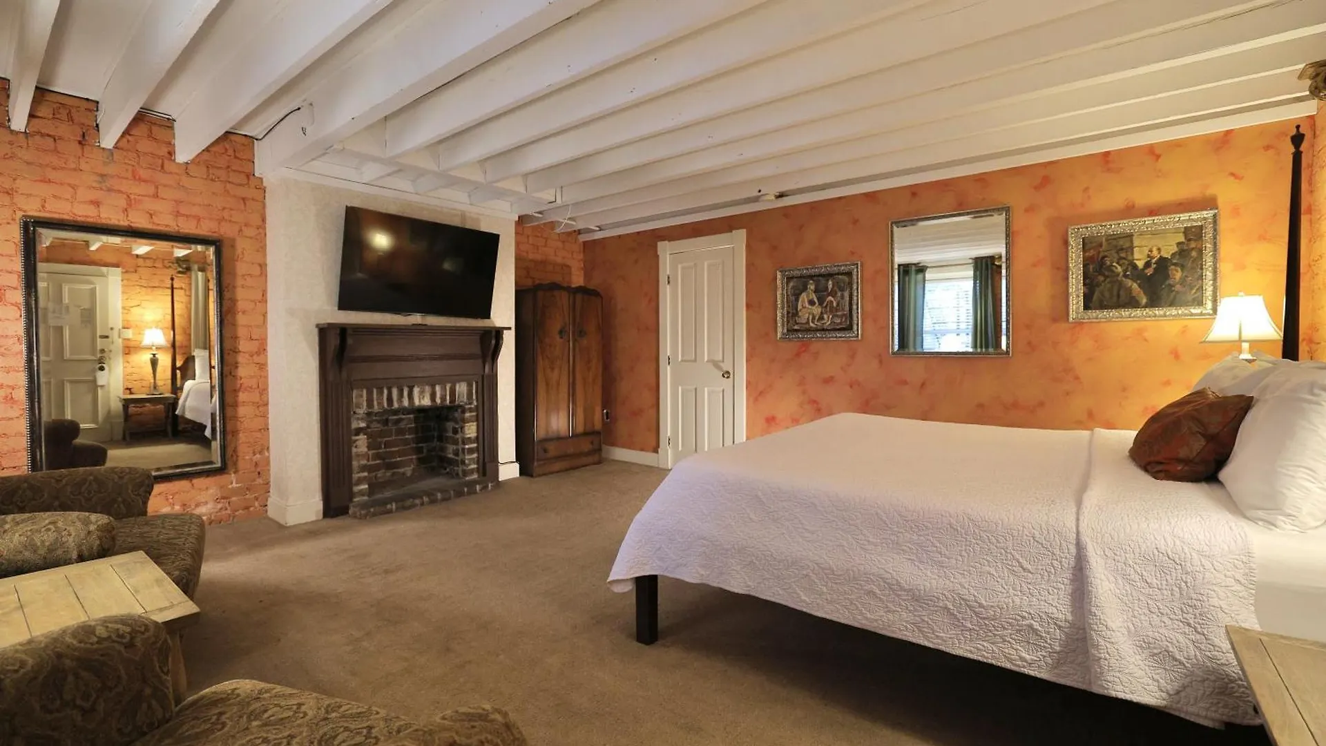 Foley House