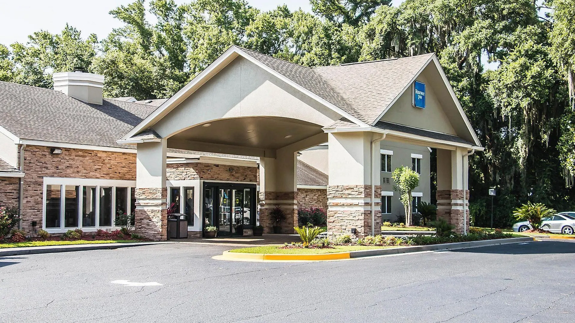 Sleep Midtown Inn