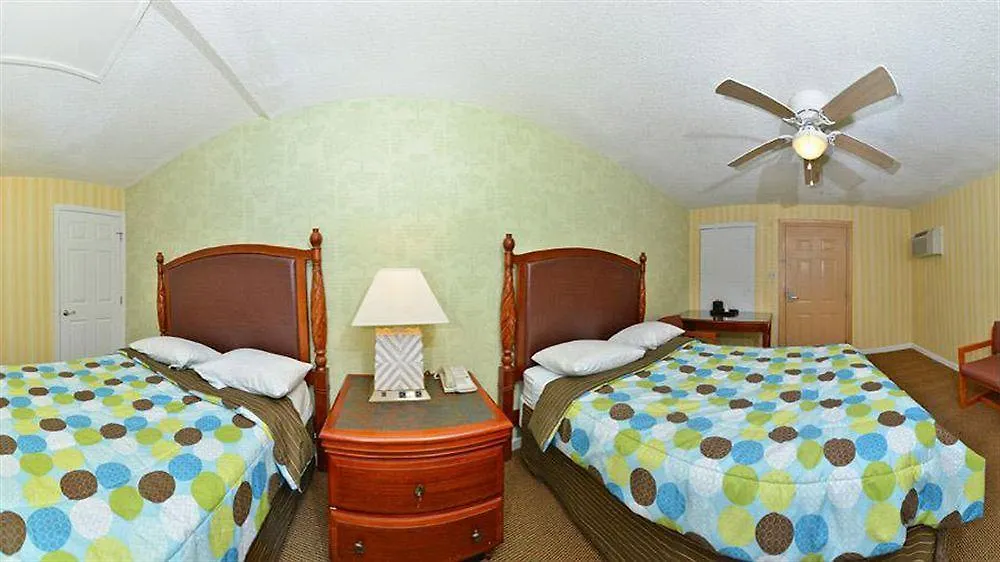 Hotel And Port Area 3*