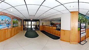 Hyatt Place Airport Hotel 4*