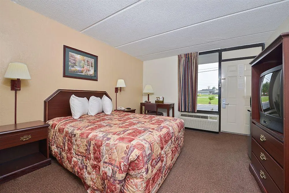 Econo Midtown Motel 2*