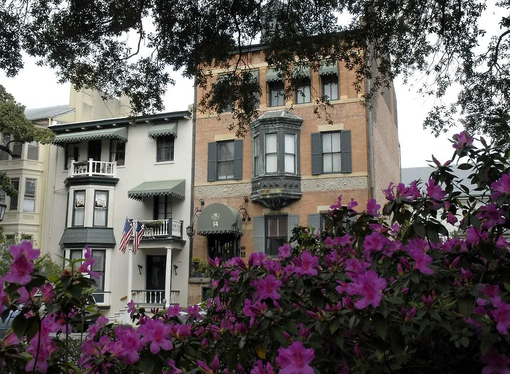 Foley House Bed & Breakfast 4*