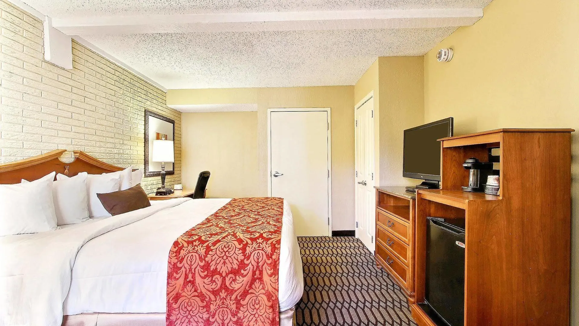 Hotel Western Historic District 3*