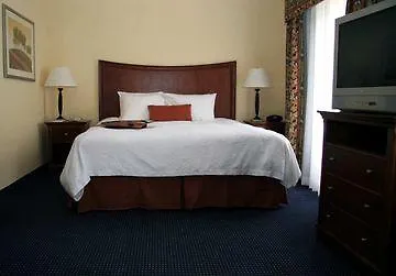 Hotel Hampton & - I-95 South - Gateway