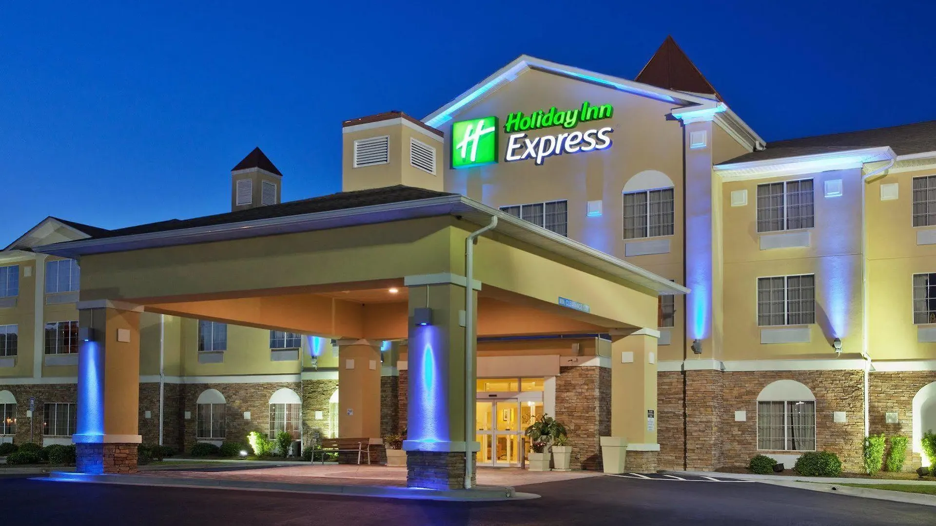Express Airport By Ihg