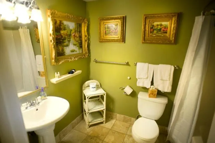 Savannah Bed & Breakfast Inn Отель типа 