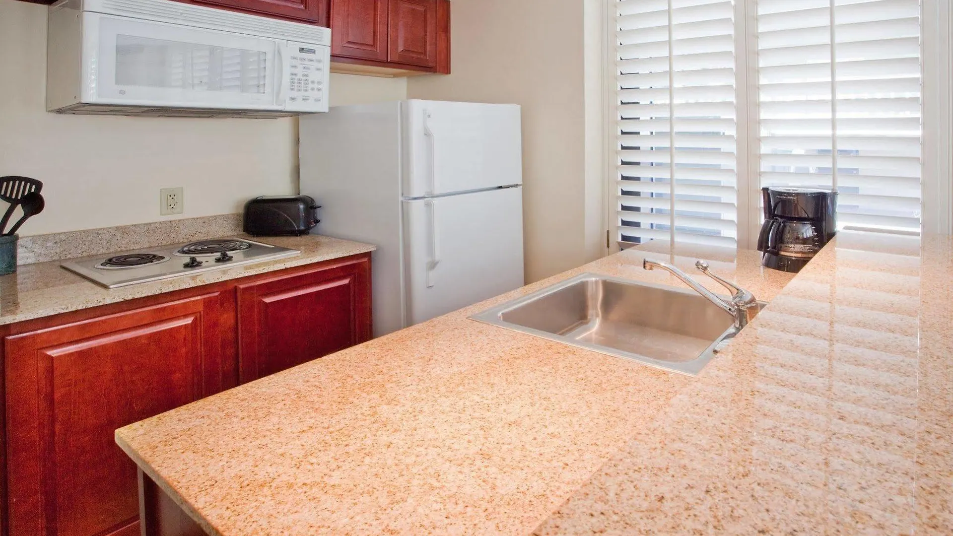 Staybridge Historic District By Ihg Savannah