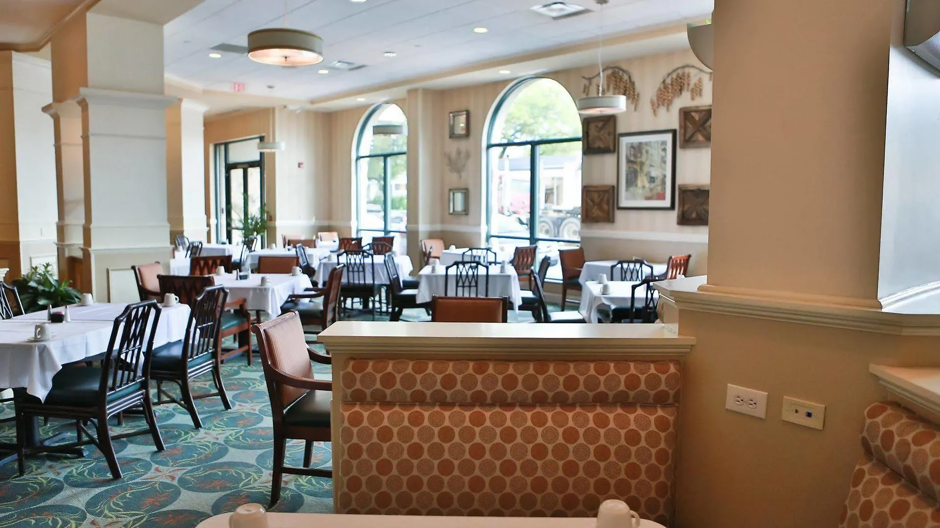 Hilton Garden Historic District Hotel 3*