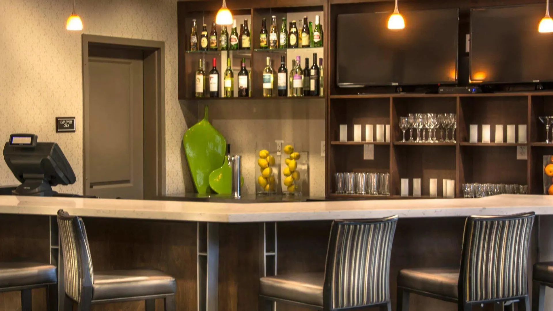 By Marriott Airport 3*