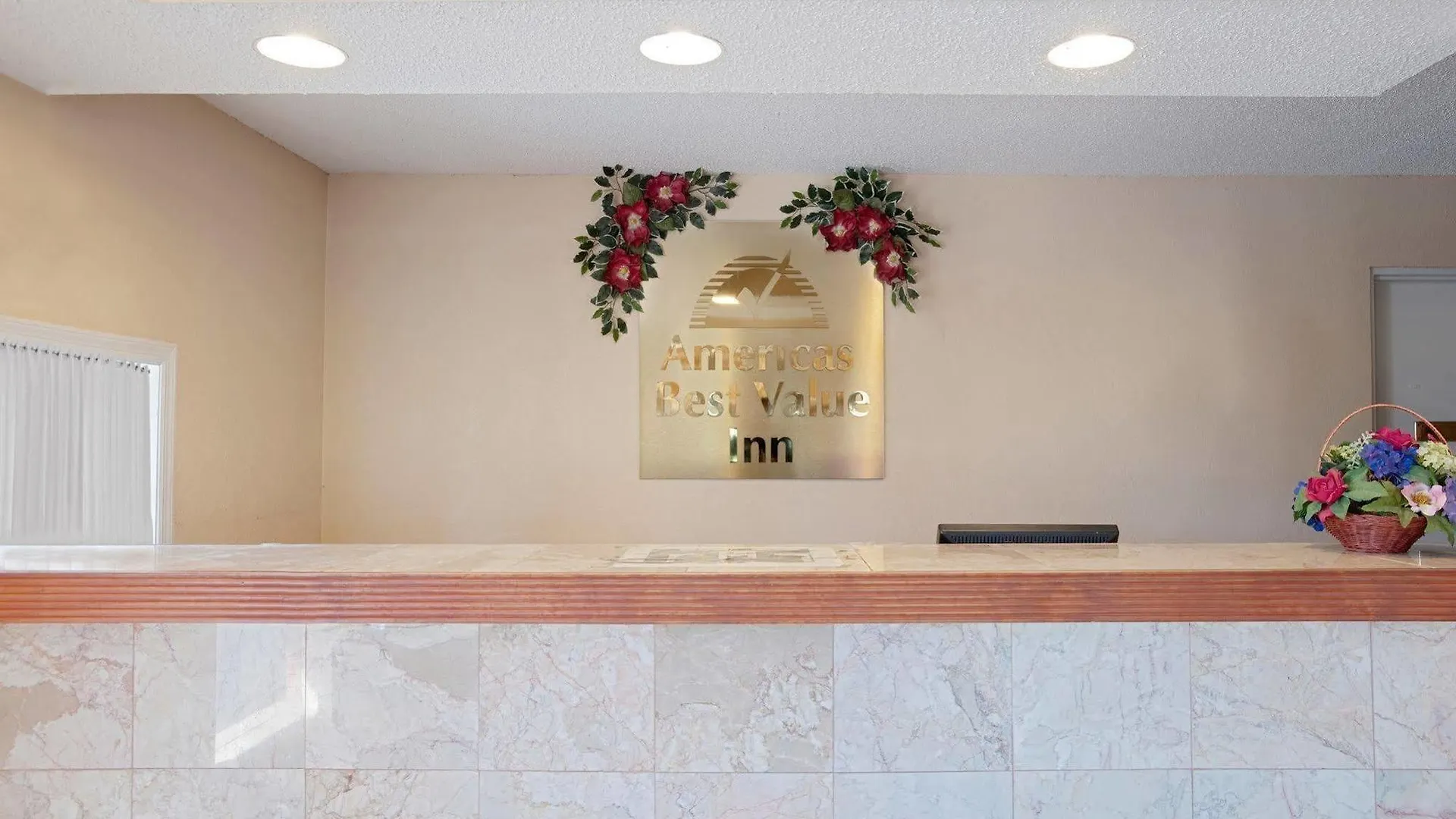 Motel Americas Value Inn-savannah