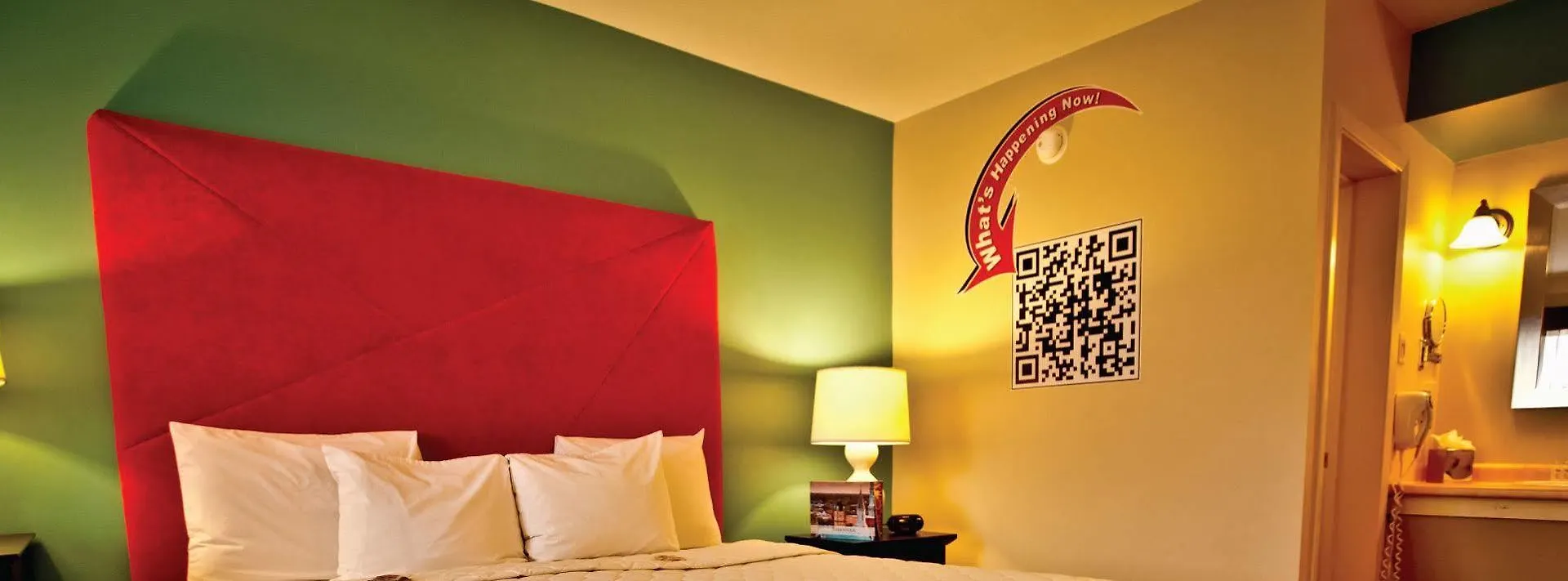 The Thunderbird Hotel 3*