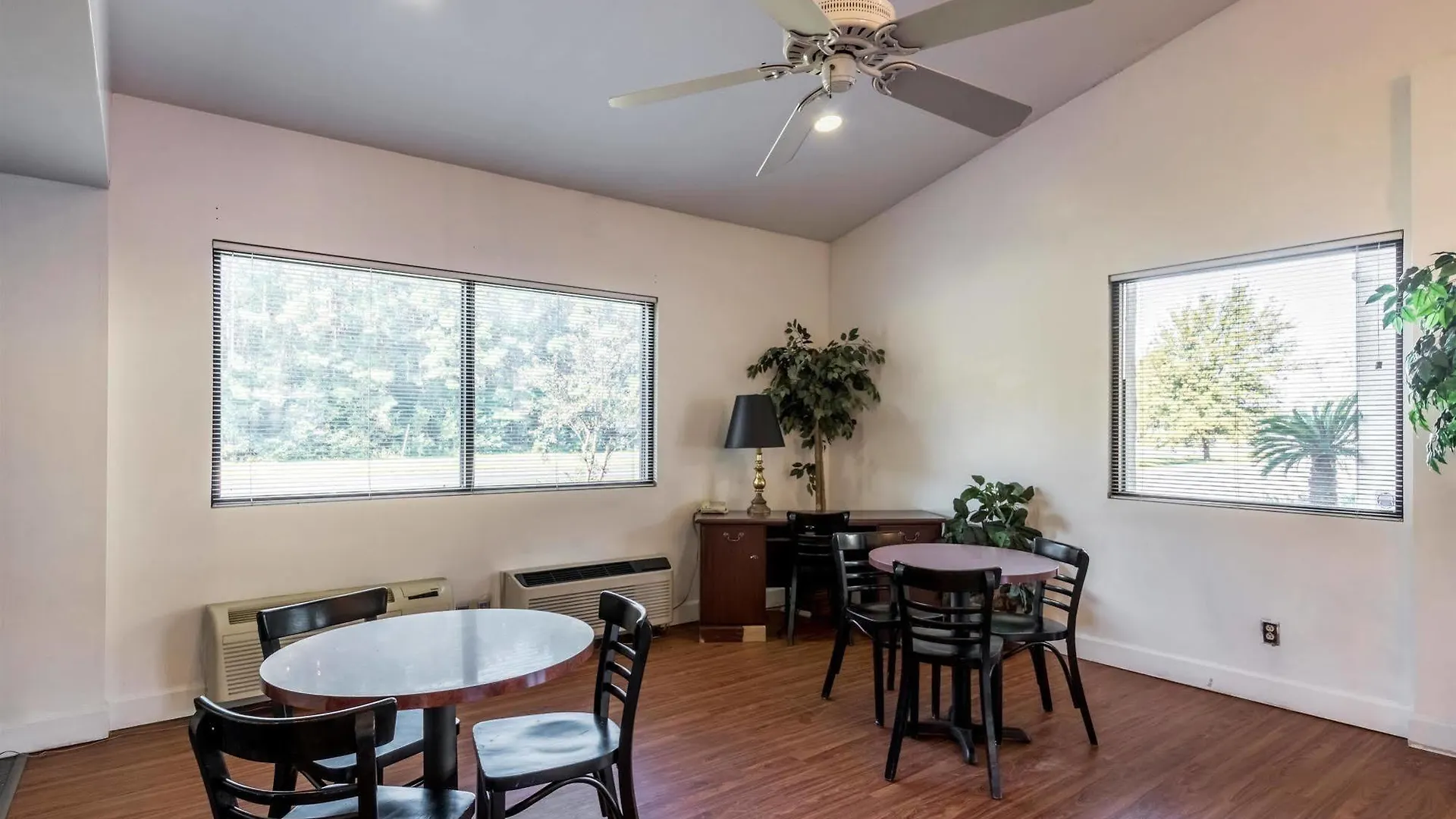 6-pooler, Ga - Savannah Airport Hotel Pooler