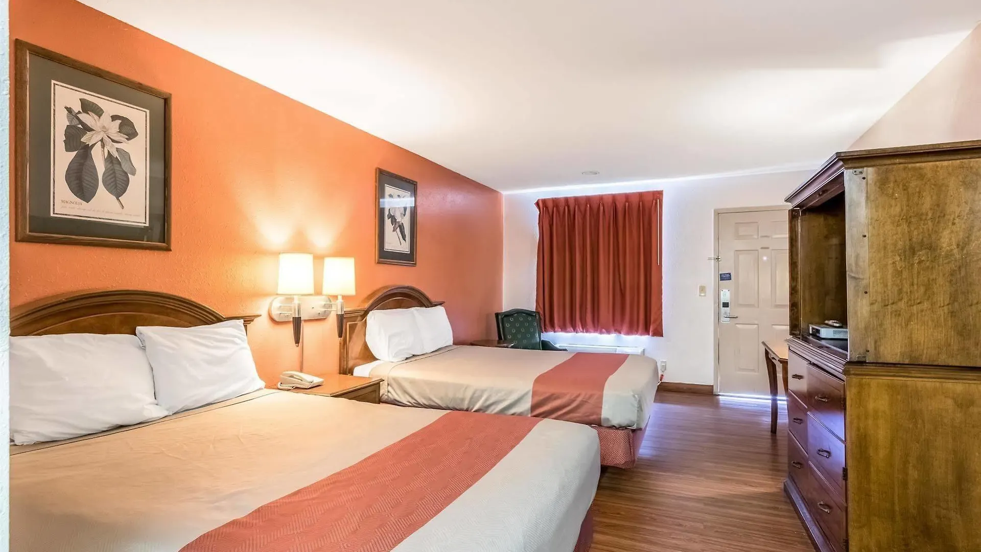 Hotel 6-pooler, Ga - Savannah Airport