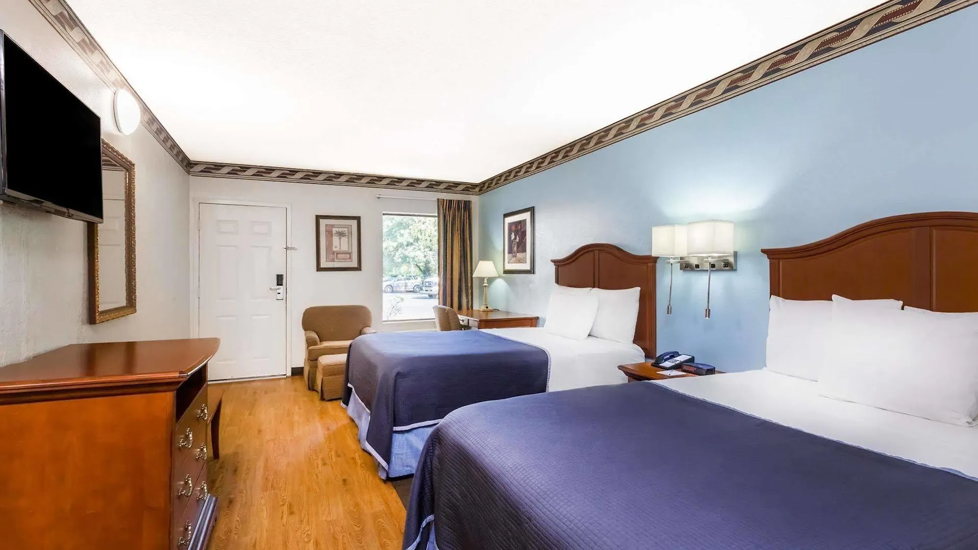 Howard Johnson By Wyndham Ga 2* Savannah