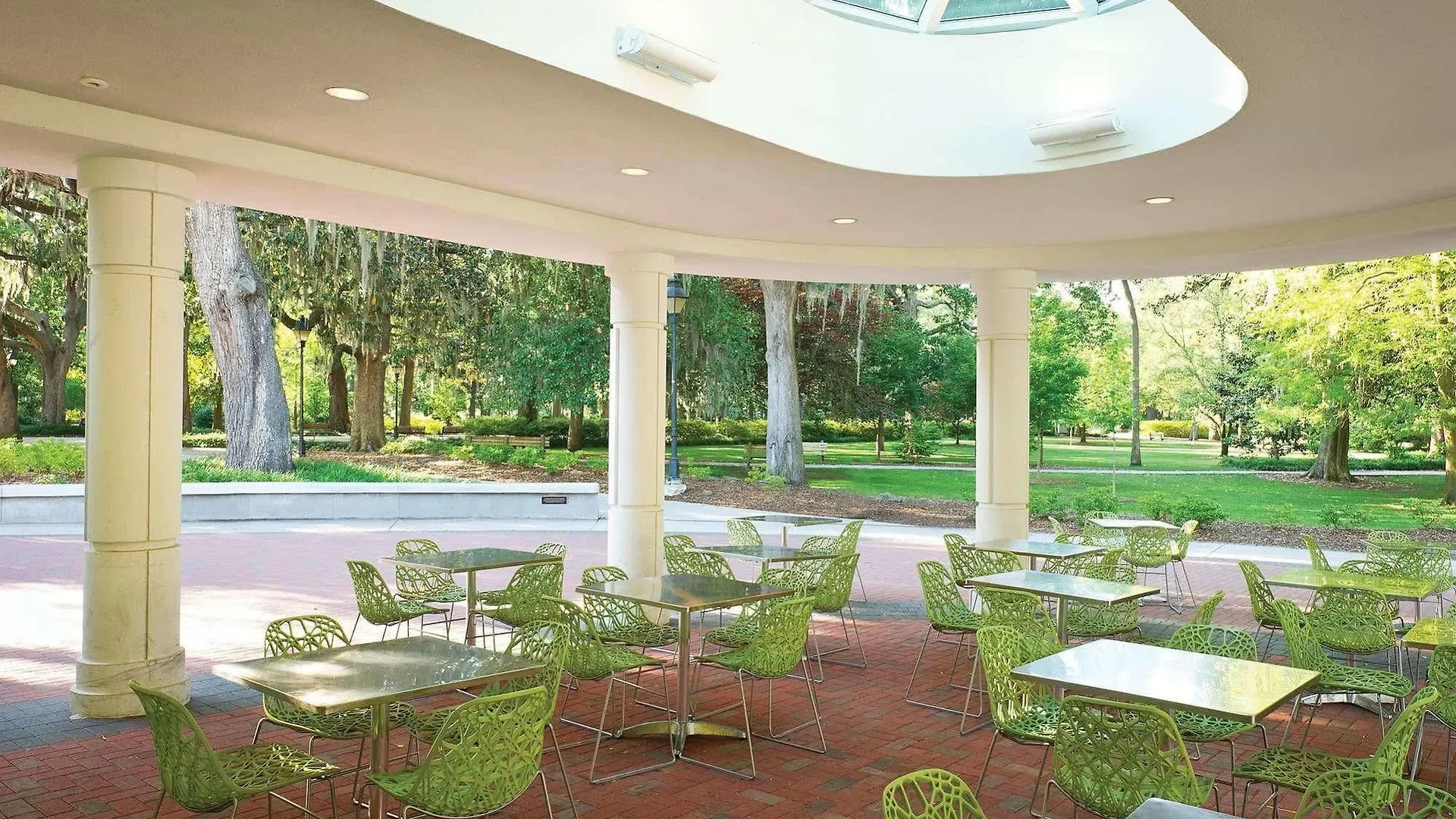 Hotel Mansion On Forsyth Park 4*