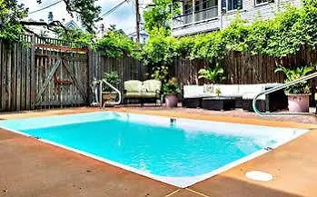 Bed & Breakfast Amethyst Garden 4*