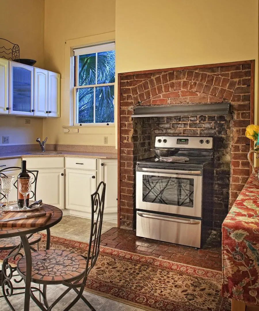 Printmaker's Estalagem Savannah