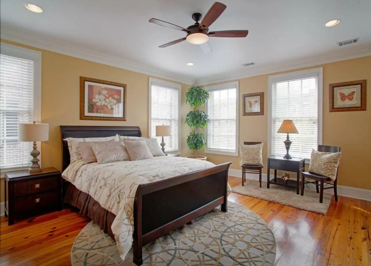 Prázdninový dům Beautiful 3bed Townhome In Historic Downtown Savannah