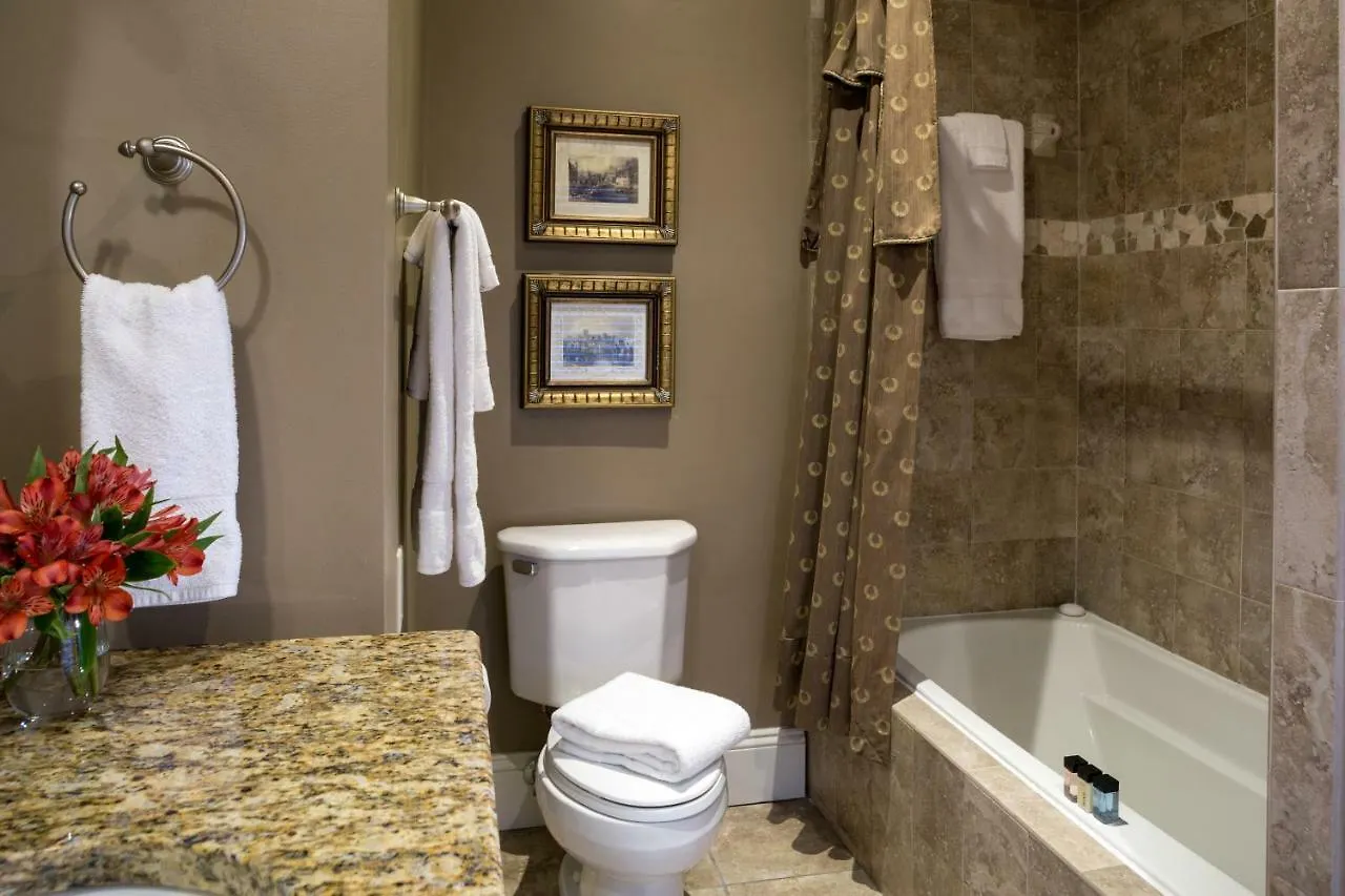 The On West Liberty Bed & Breakfast Savannah