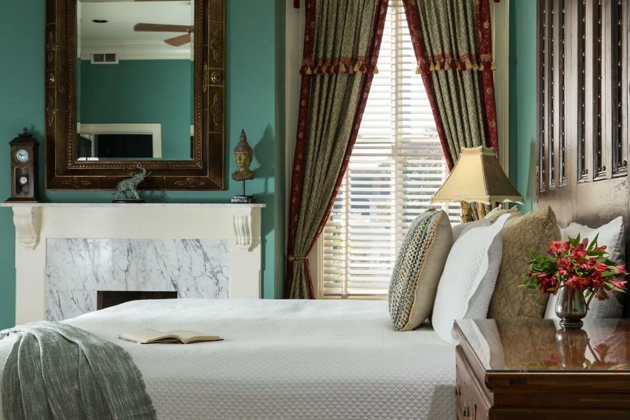 The On West Liberty Savannah