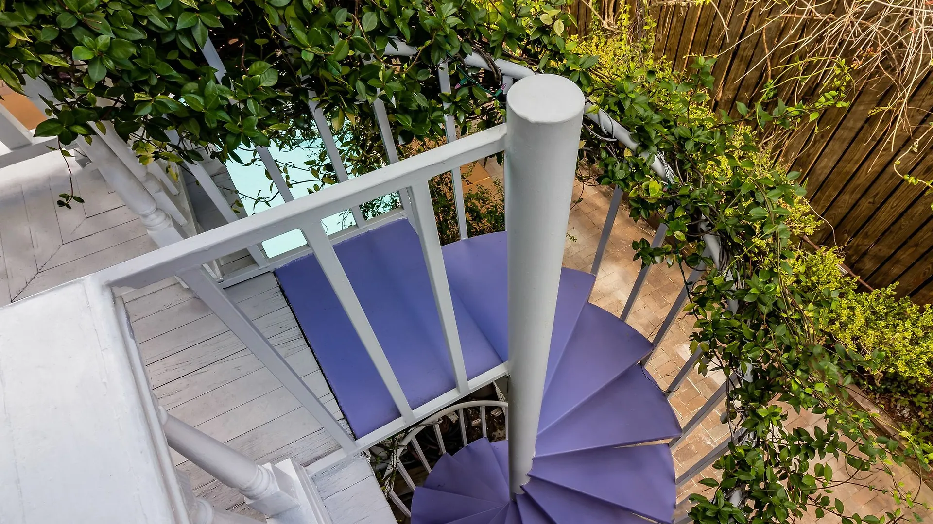 Amethyst Garden Bed & Breakfast