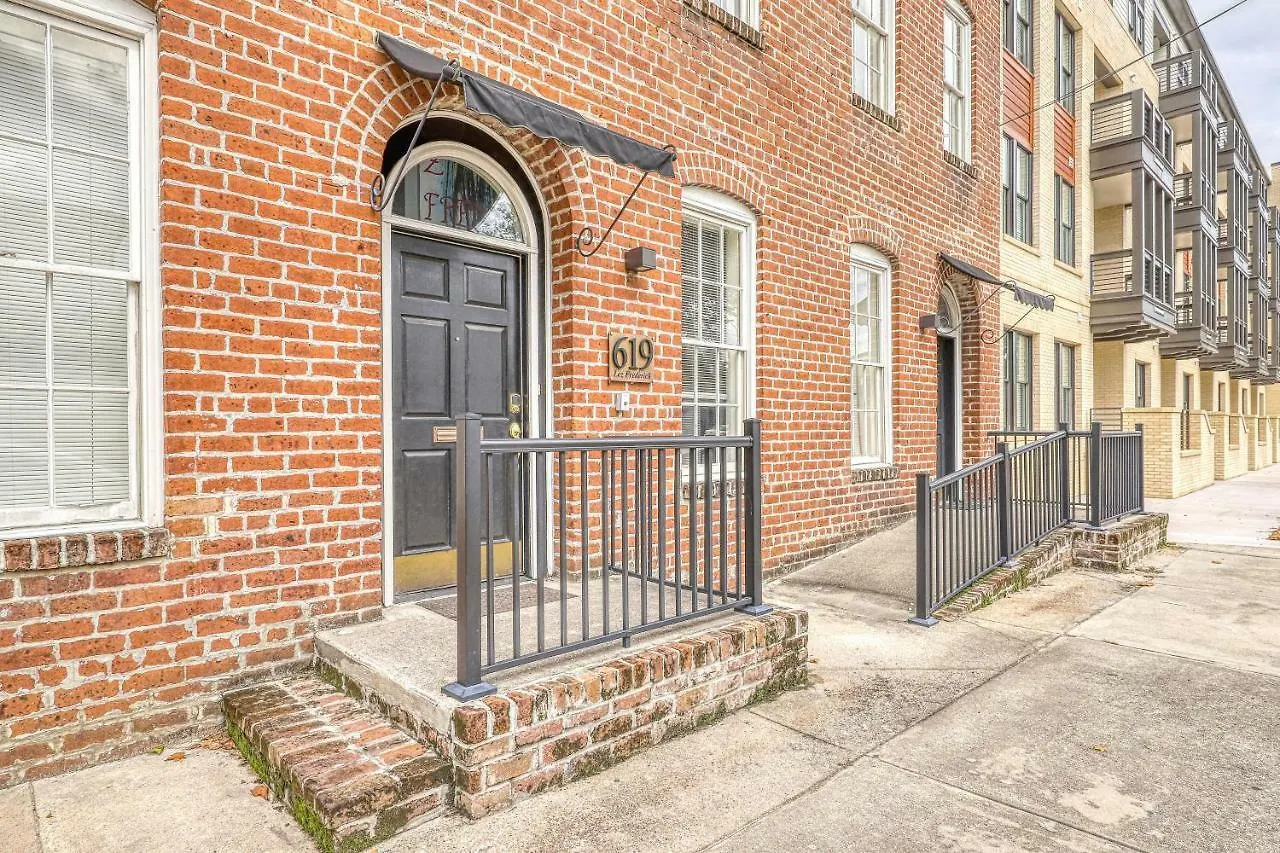 Holiday home Lez Frederick: Gallery Savannah