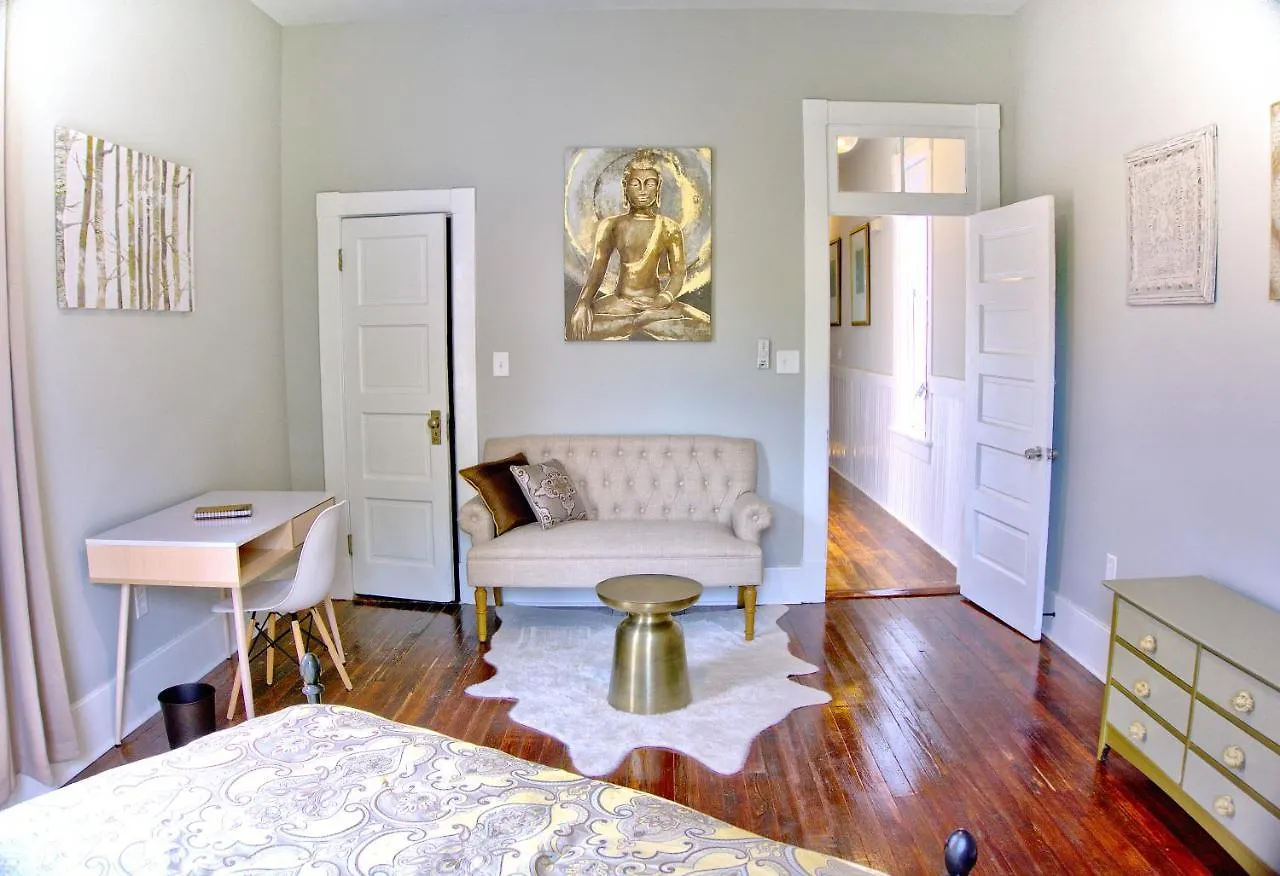 بيت للعطل 4 Bedroom Beauty In Historic Building