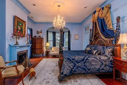 Bed & Breakfast Amethyst Garden Savannah