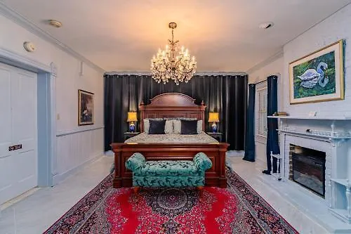 Amethyst Garden 4* Savannah
