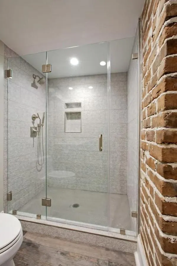 Restored Historic 5 Bedroom 4 And A Half Bath Savannah