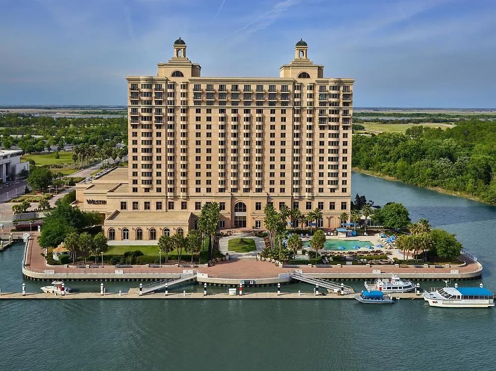 The Westin Harbor Golf & 4*