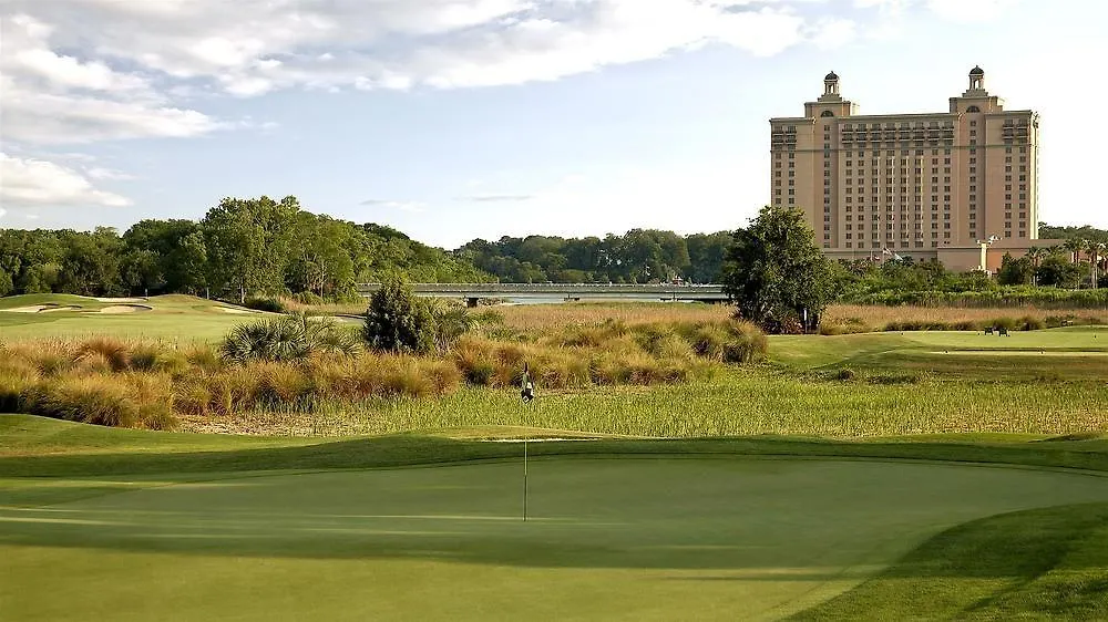 The Westin Harbor Golf & Savannah