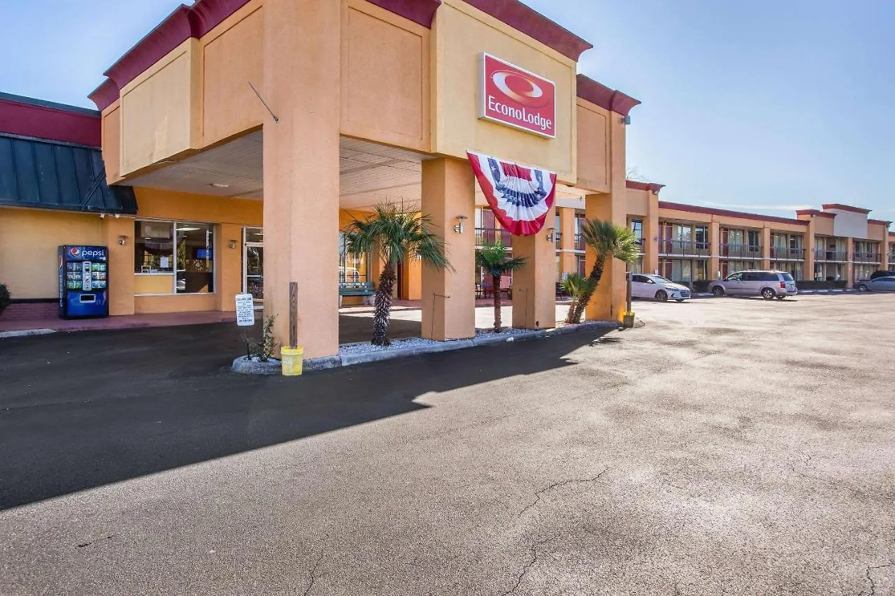 Econo Choice I-95 Gateway Hotel 3*