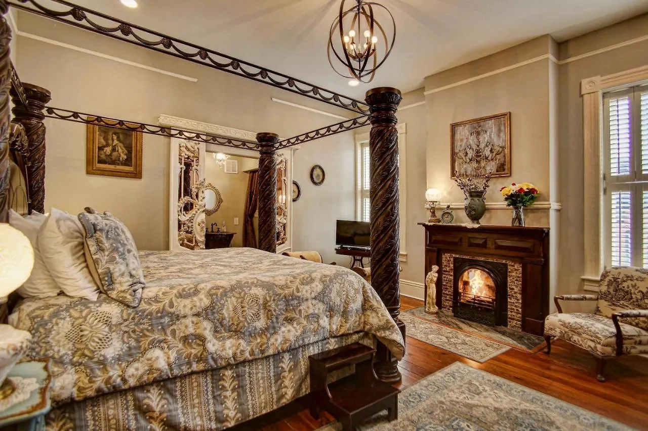 Mcmillan 4* Savannah