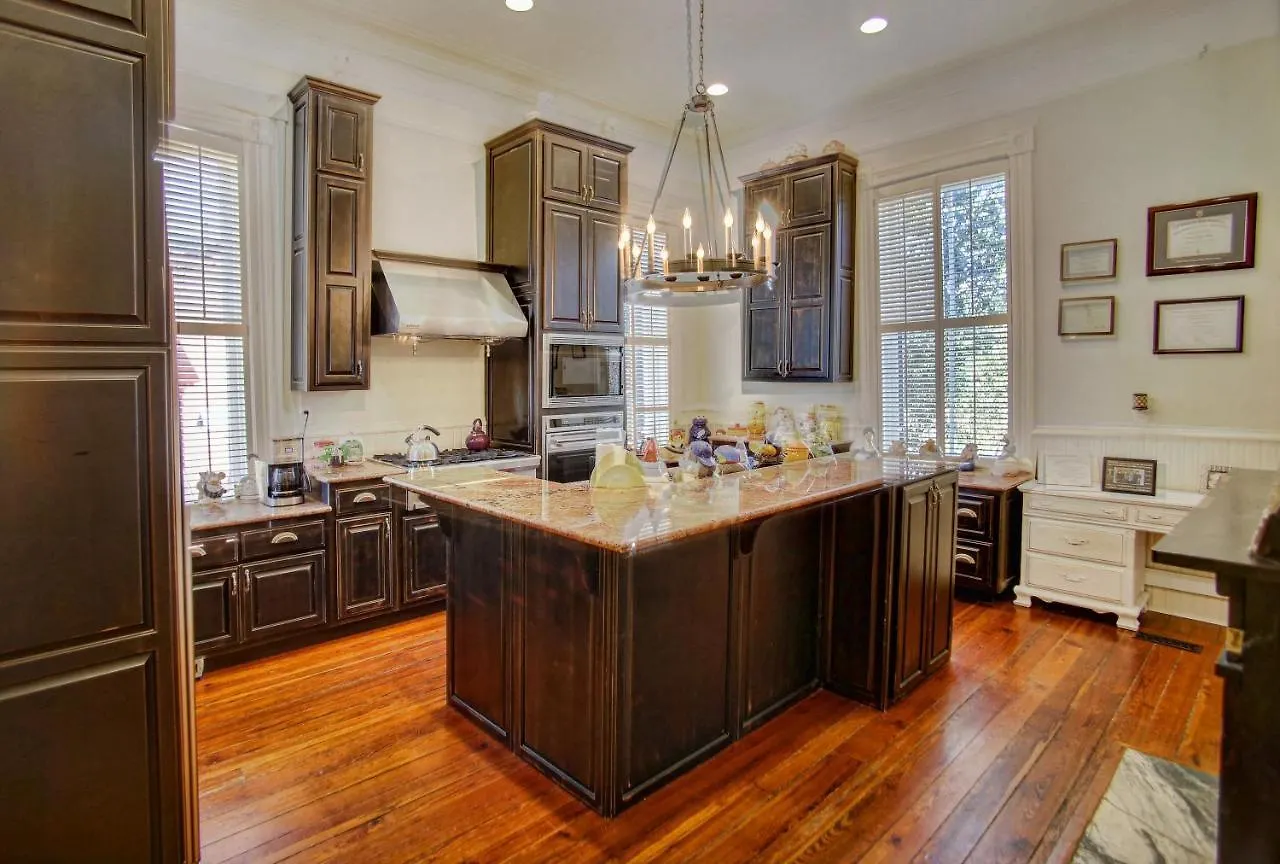 Mcmillan Bed & Breakfast