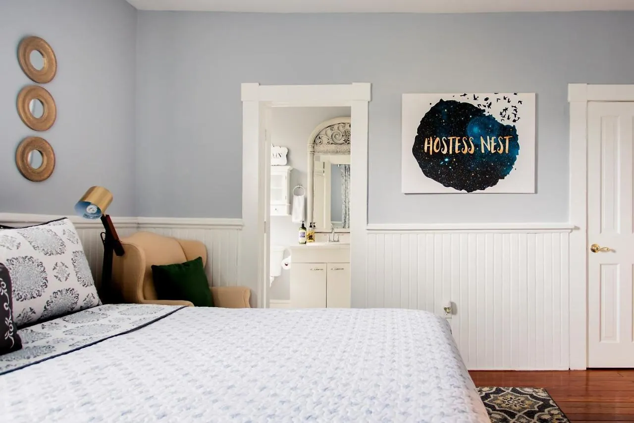 Hostess Nest - Historic Σπίτι διακοπών *