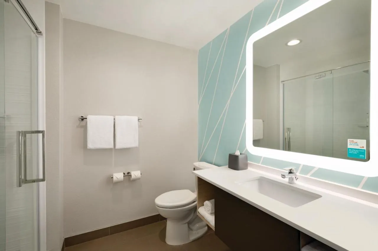 Avid - South - Gateway By Ihg 2* Savannah