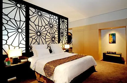 Hotel Wingate By Wyndham Gateway 2*
