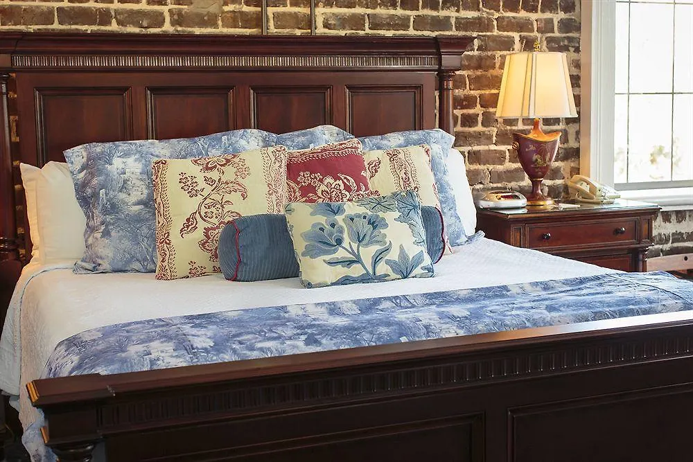 Hotel East Bay Inn, Historic Of Collection Savannah