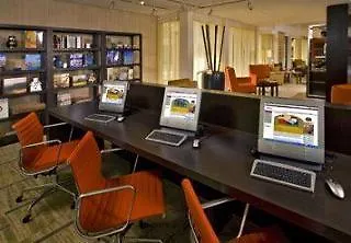 Hotel Courtyard By Marriott Midtown Savannah