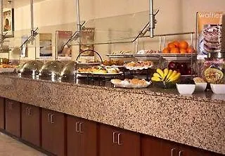 Courtyard By Marriott Midtown Hotel 3*