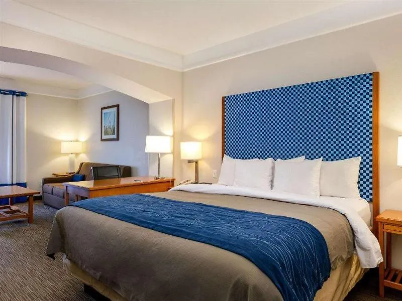 Spark By Hilton Airport Hotel 2*