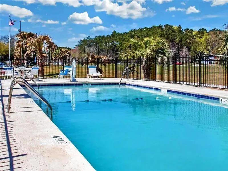 Days By Wyndham Gateway I-95 Savannah