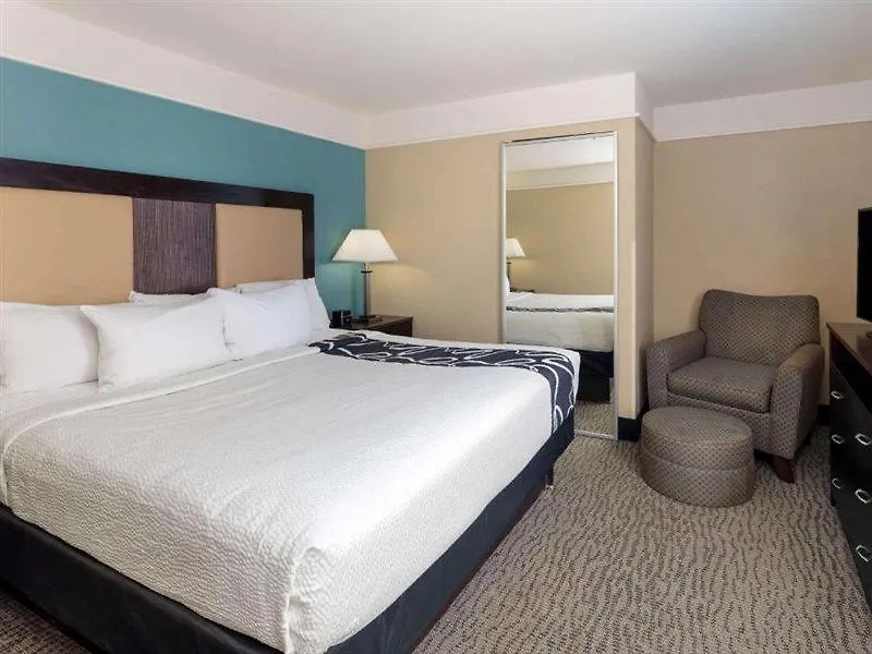 Hotel La Quinta By Wyndham Airport - Pooler 3*