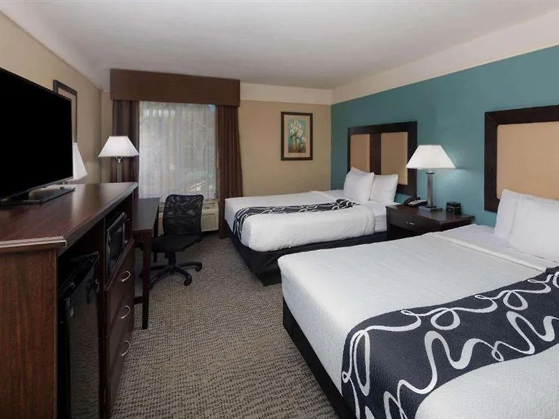 La Quinta By Wyndham Airport - Pooler 3*