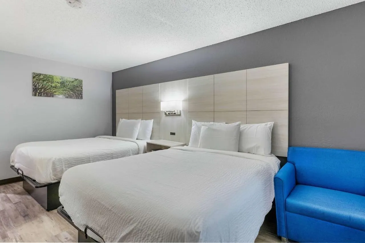Days By Wyndham Gateway I-95 Hotel