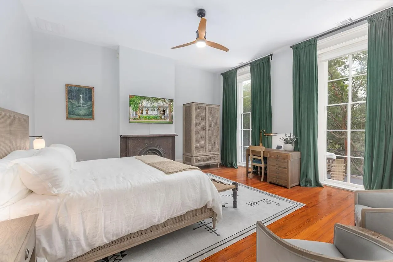 Bellwether House Couette-café 5*