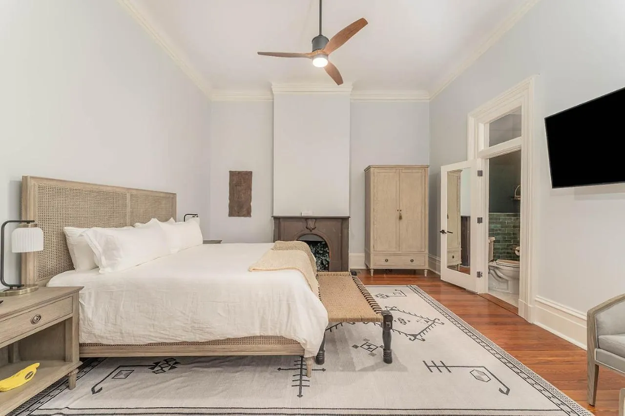 Bellwether House Couette-café 5*
