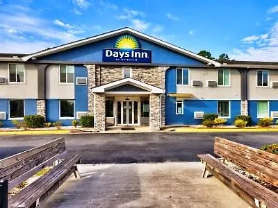 Days By Wyndham Gateway I-95 Hotel 2*