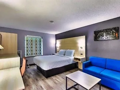 Hotel Days By Wyndham Gateway I-95